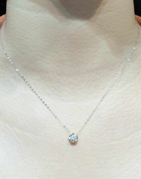 #LVNA2024 | 0.40ct D VS2 Round Solitaire Diamond Necklace 18kt on Sale