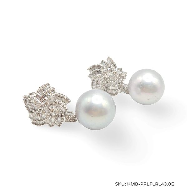 #TheSALE | Floral Baguette Pearl Diamond Earring 18kt Online now