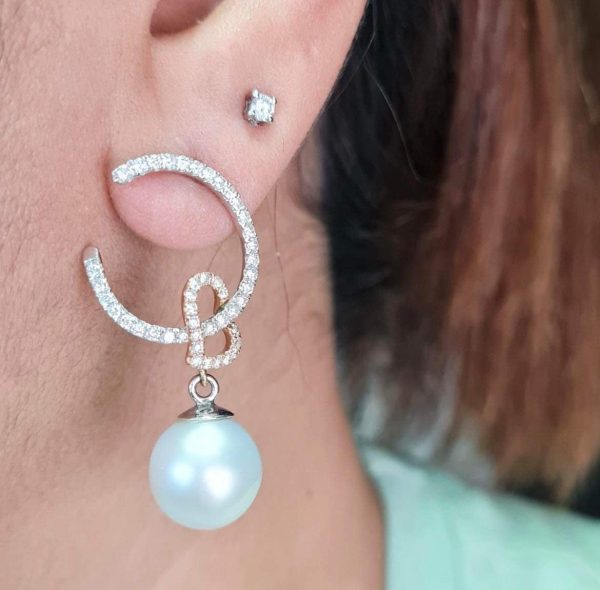 #TheSALE | Overlap Round Pearl Diamond Earring 18kt Sale