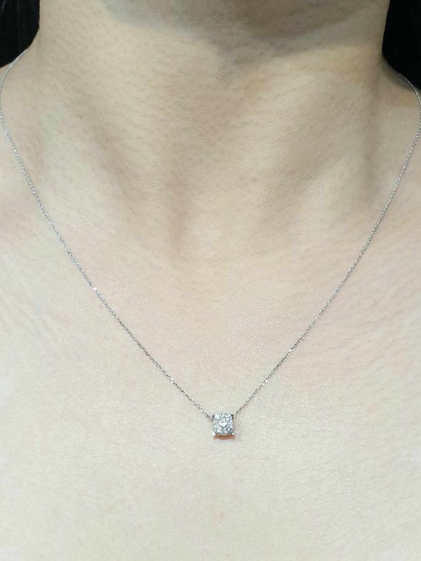 #LVNA2024 | Classic 0.50ct Face Cushion Paved Diamond Necklace 18kt Online