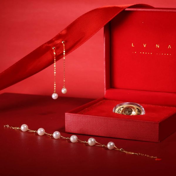 The Vault | Akoya Pearl 2 Layer Bracelet & Earrings Set + FREE 24kt Lucky Golden Boat & ₱10,000 worth of LVNA GCs Cheap