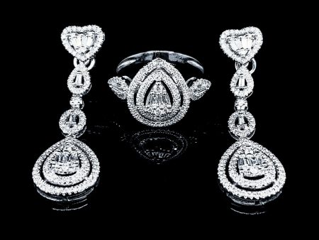 PREORDER |Pear Deco Diamond Jewelry Set 14kt Hot on Sale