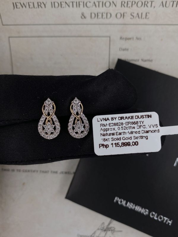 #LVNA2024 | Golden Twist Pear Diamond Earrings 18kt Online now