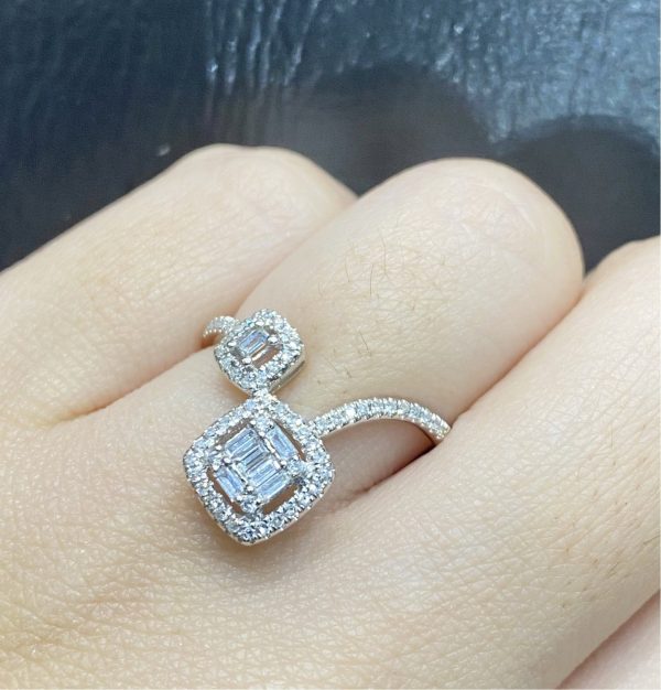 PREORDER | Twin Cushion Cluster Split Diamond Ring 14kt Fashion