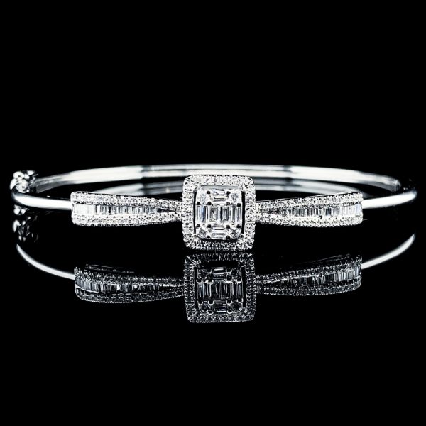 PREORDER | Square Center Bar Bracelet Diamond Bracelet Bangle 14kt Online Sale