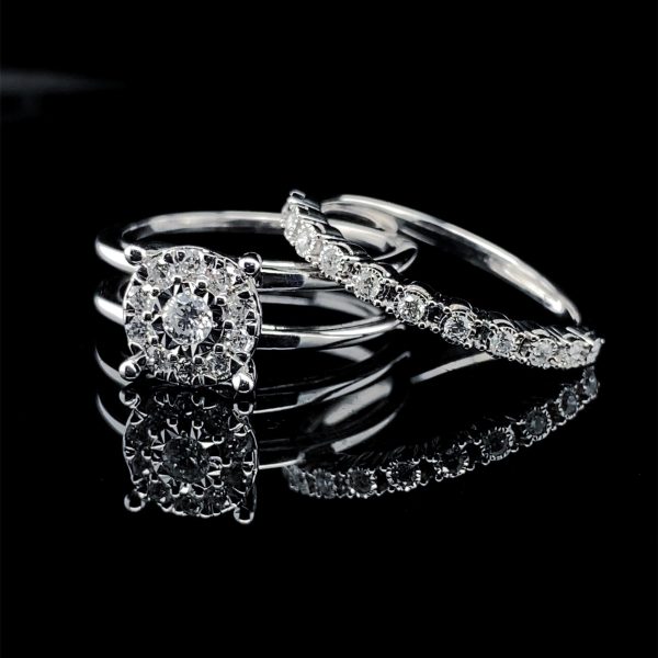 Round Half Twin Diamond Ring 14kt For Sale