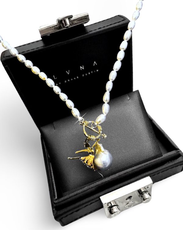 HOPE “Ivana” LVNA Signatures Baroque Pearl & Gold Necklace For Discount