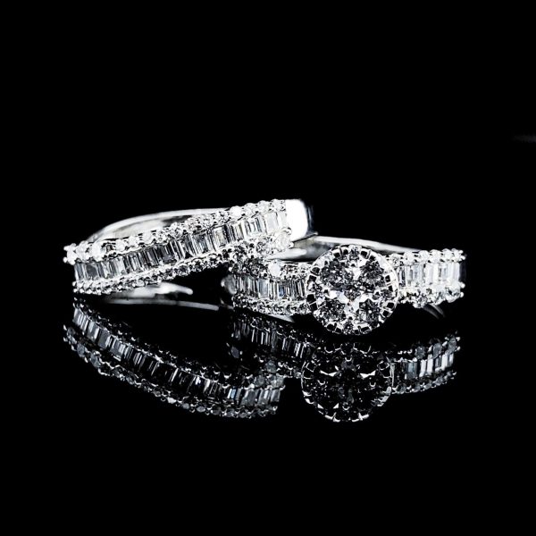 Round Baguette Diamond Twin Ring 18kt on Sale