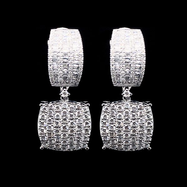 PREORDER | Square Millionaire’s Statement Dangling Diamond Earrings 14kt Sale