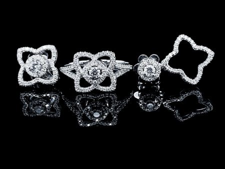 PREORDER | Round Clover Diamond Jewelry Set 14kt Sale